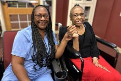 Resident-and-Staff-in-Theater